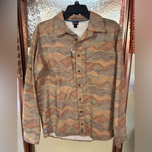 Never worn Patagonia Long Sleeve button Down